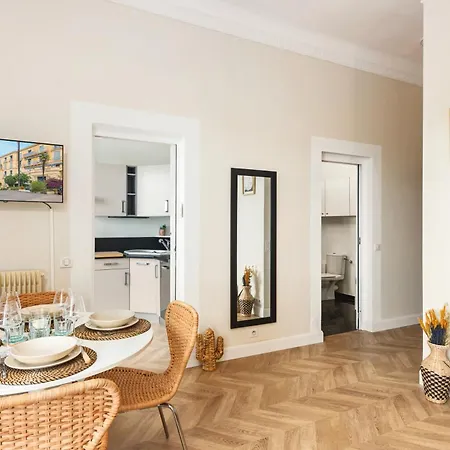 Mont Fleuri- Somptueux 2 Pieces - Parking - דירה