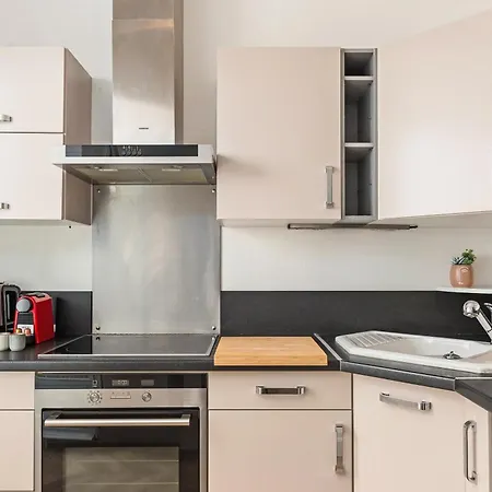 Mont Fleuri- Somptueux 2 Pièces - Parking - Appartement Menton