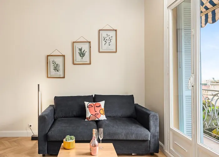 Mont Fleuri- Somptueux 2 Pieces - Parking - شقة مينتون